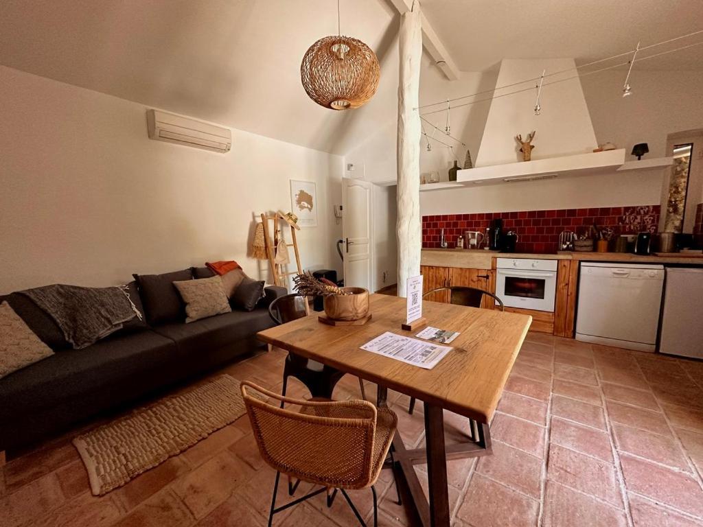 Mas Des Bambous Otel Saint-Rémy-de-Provence Dış mekan fotoğraf